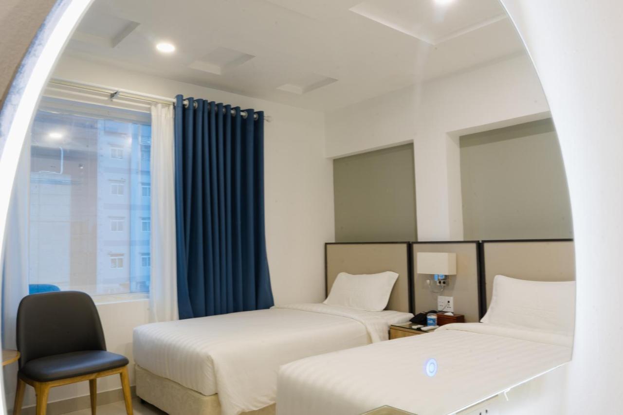 A25 Hotel - 14 Luong Huu Khanh Ho Chi Minh City Exterior photo