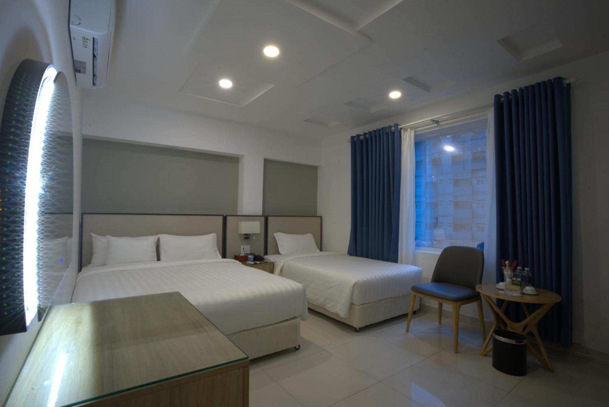 A25 Hotel - 14 Luong Huu Khanh Ho Chi Minh City Exterior photo