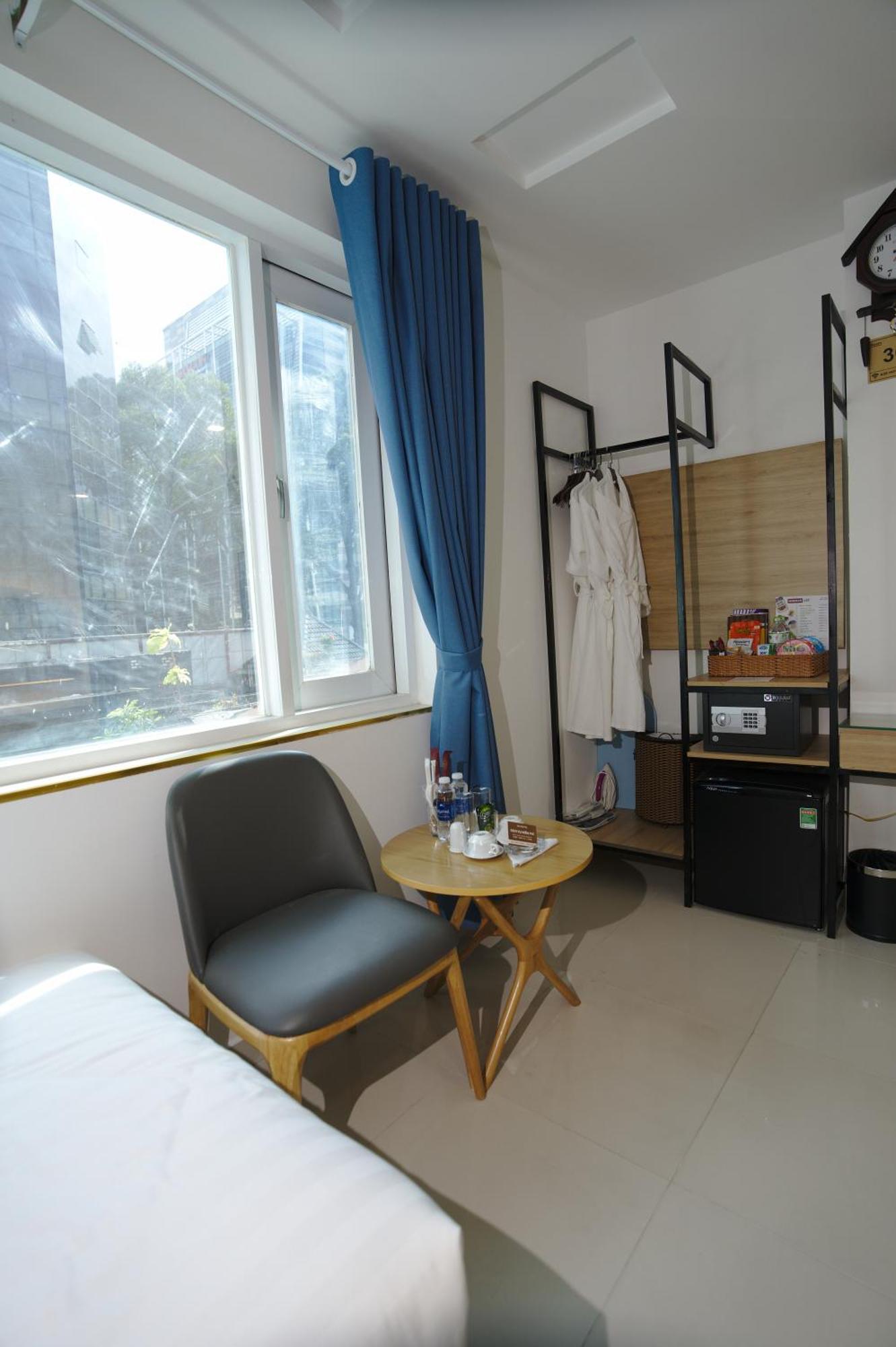 A25 Hotel - 14 Luong Huu Khanh Ho Chi Minh City Exterior photo