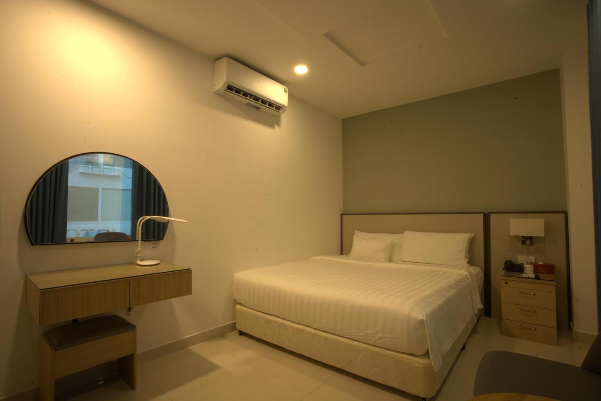 A25 Hotel - 14 Luong Huu Khanh Ho Chi Minh City Exterior photo