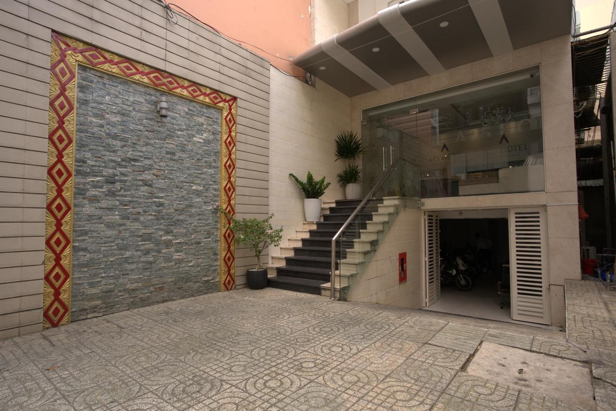A25 Hotel - 14 Luong Huu Khanh Ho Chi Minh City Exterior photo